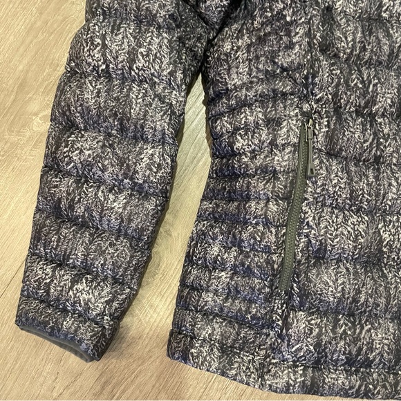 Patagonia Down Sweater Tree Patterned Black White Puffer Jacket - Picture 8 of 11